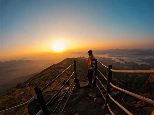 Natural Tourist Destinations Offering Sunrise Treks Admired Globally