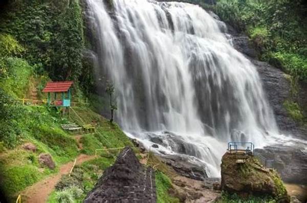 Why Couples Love Java’s Natural Tourist Destinations For Honeymoons