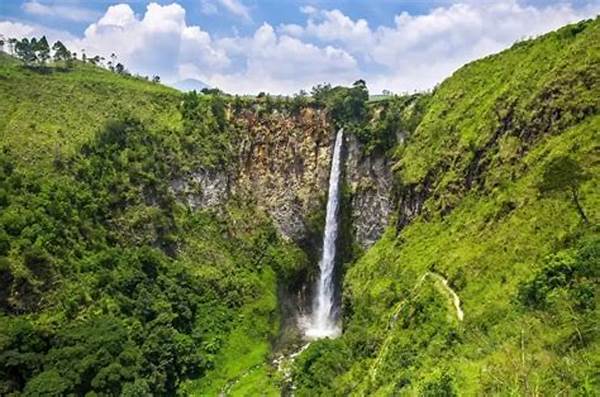 Sumatra Natural Tourist Destinations Waterfalls Trending In September