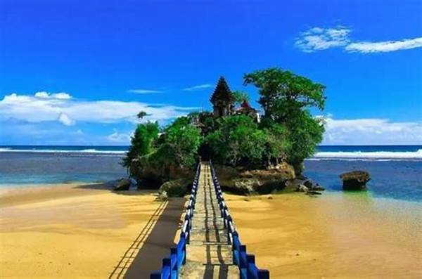 Why Digital Nomads Visit Malang Natural Tourist Destinations September