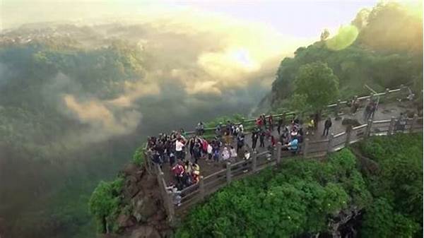 Affordable Bandung Natural Tourist Destinations Hiking Packages